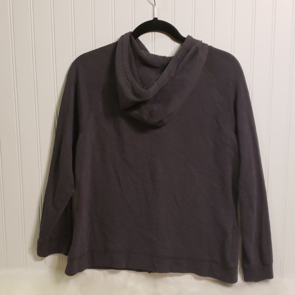 5 for $25Concepts Sports Chicago Blackhawks Jacket - Picture 2 of 4